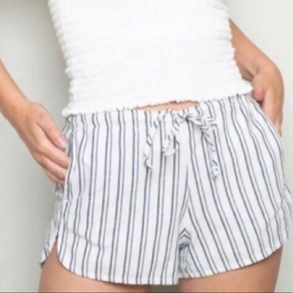 Brandy Melville White Striped Shorts